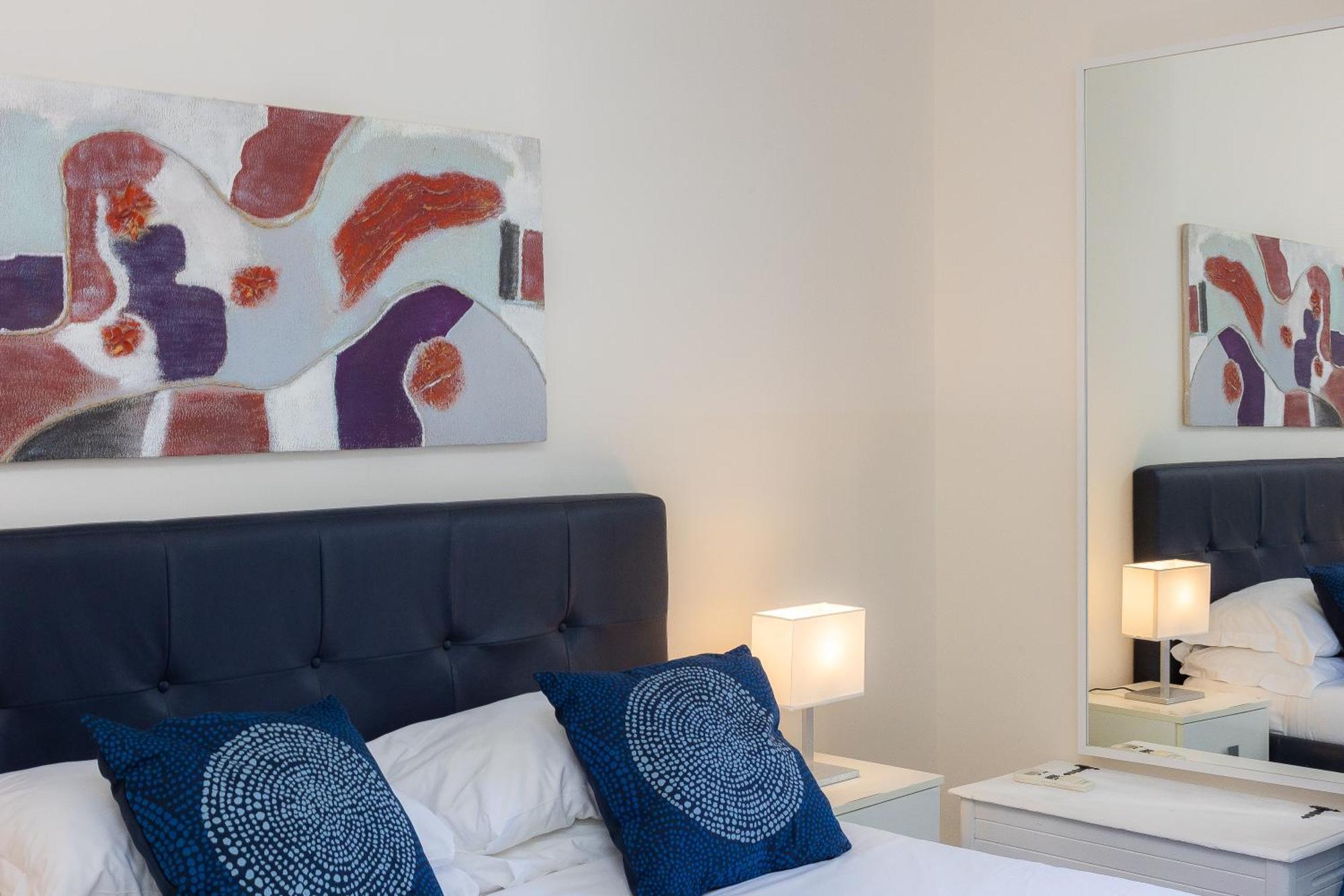 Principe Amedeo By In Apartment